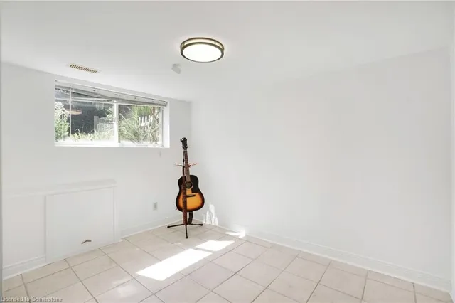 Additional image 28 of 1 Northcliffe Ave