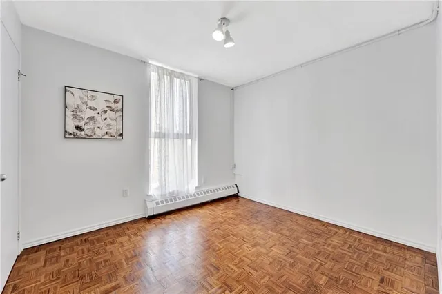 Additional image 23 of 1966 MAIN St Unit 507