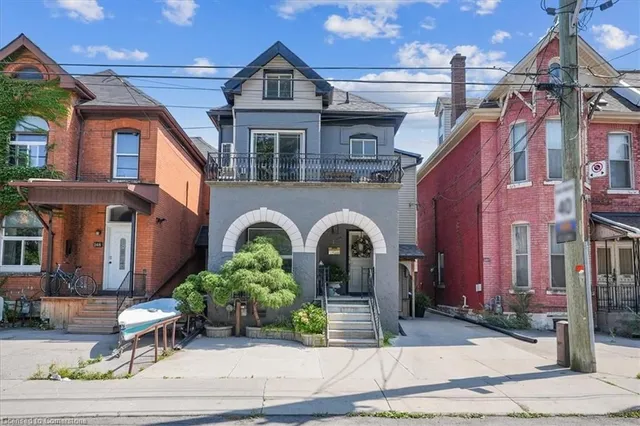 Additional image 33 of 146 Catharine St