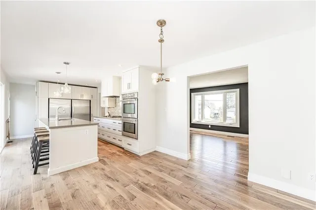 Additional image 9 of 106 OVERDALE Ave