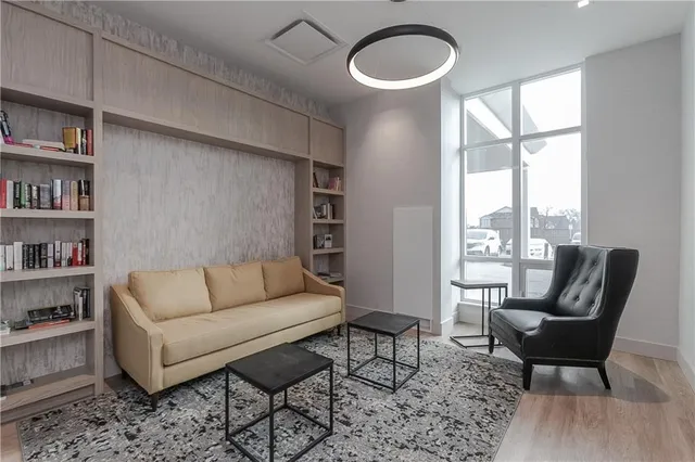 Additional image 41 of 2750 KING St Unit 710