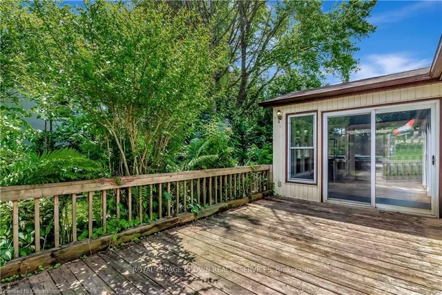 Additional image 9 of 126 Maple Cres