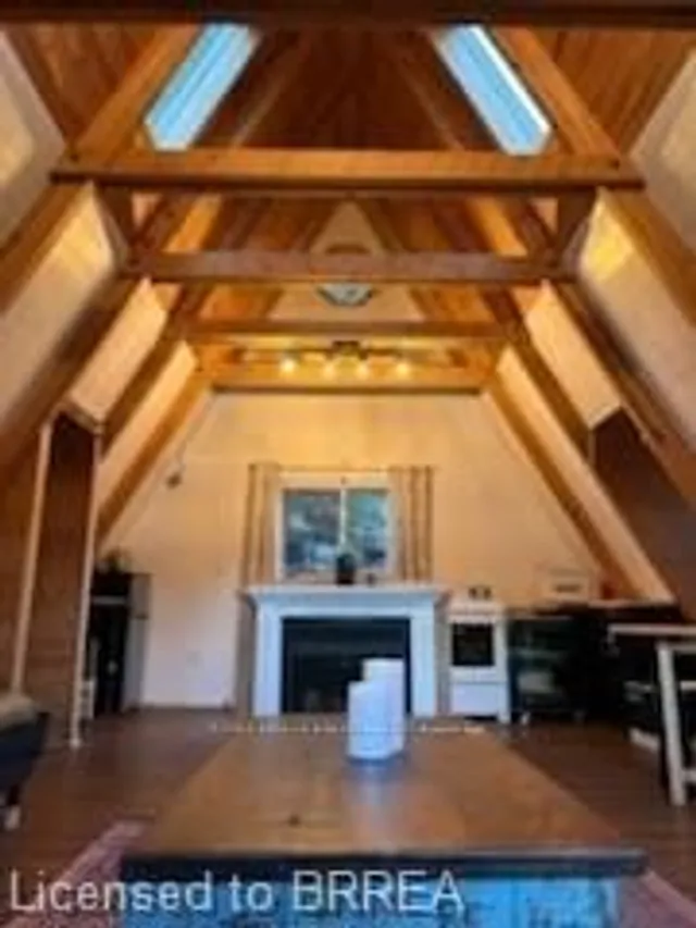 Additional image 32 of 1 Otto Lane