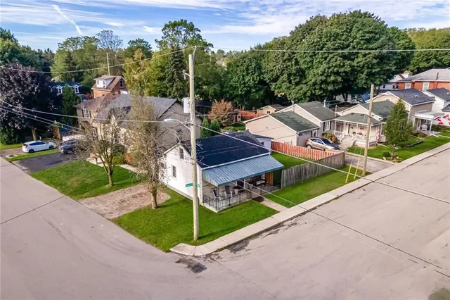 Additional image 2 of 2 JAMES St