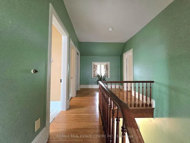 Additional image 16 of 340 Dundas St