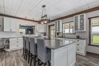 Additional image 2 of 461050 Highway 22