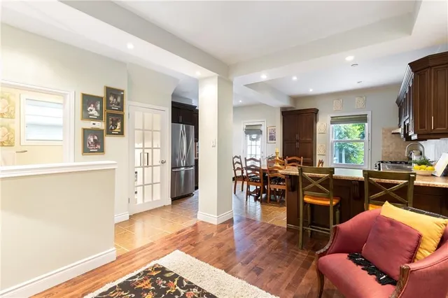 Additional image 16 of 150 LEINSTER Ave