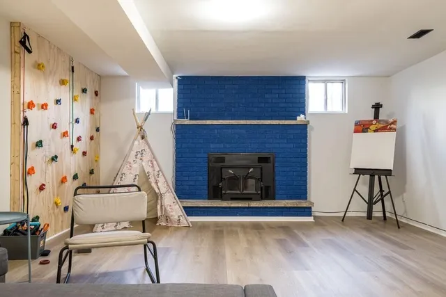 Additional image 24 of 127 WEST Ave