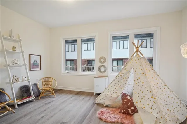 Additional image 27 of 527 SHAVER Rd Unit 16