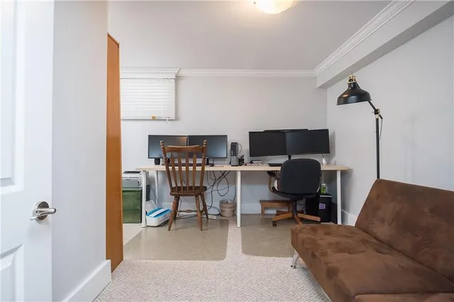 Additional image 31 of 33 Harold St