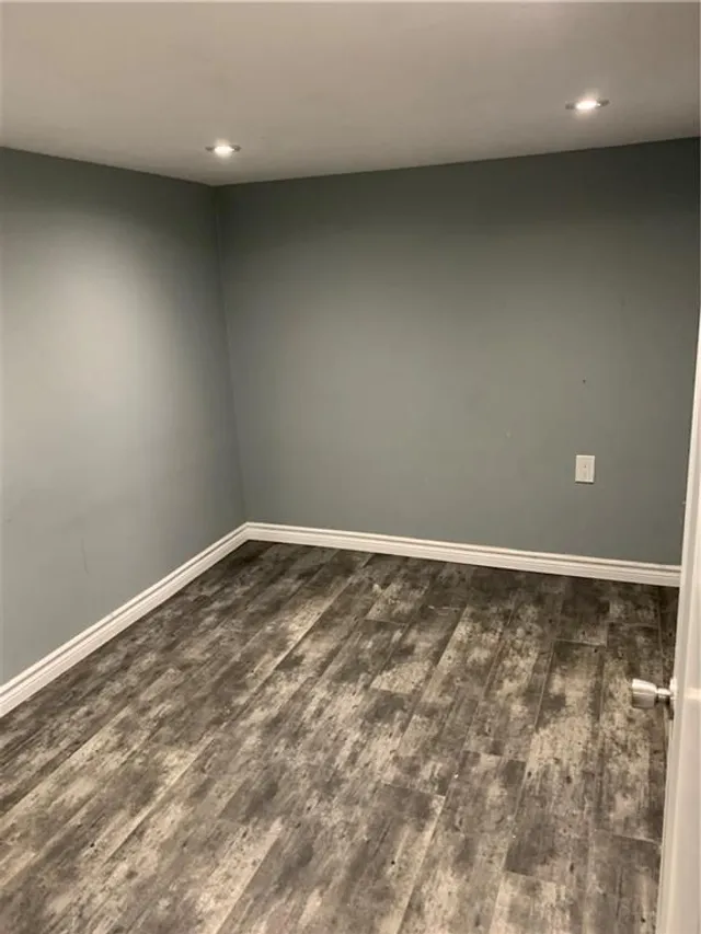 Additional image 12 of 98 EAST 18TH St