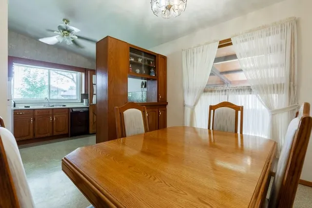 Additional image 9 of 10 VERA Crt