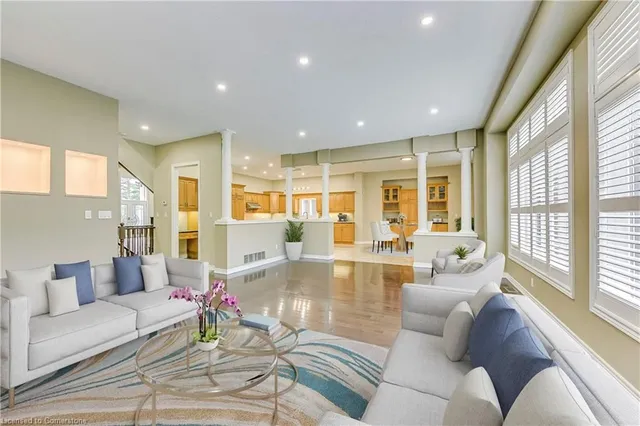 Additional image 10 of 8 Hackamore Crt