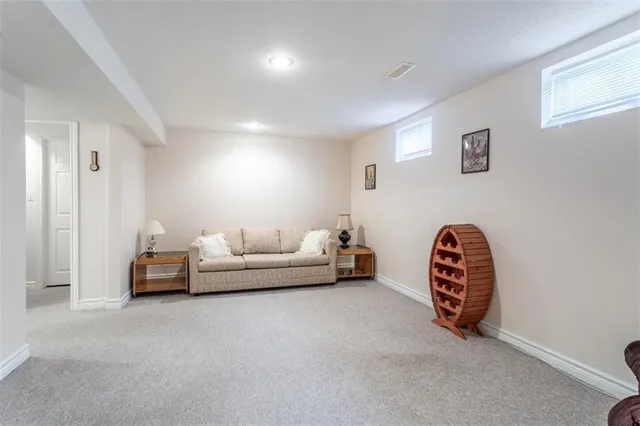 Additional image 19 of 16 TWENTYPLACE Blvd