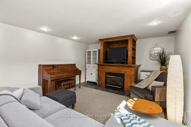 Additional image 40 of 578 MILLGROVE SIDE Rd