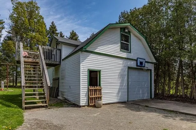 Additional image 34 of 3052 Guyatt Rd