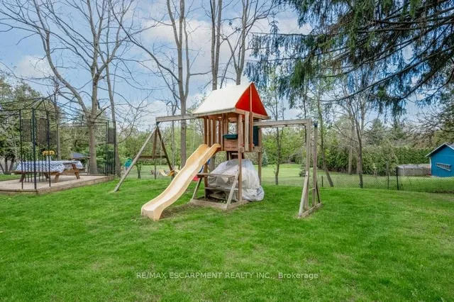 Additional image 25 of 925 Highway 6