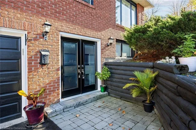 Additional image 5 of 12 Portal Crt