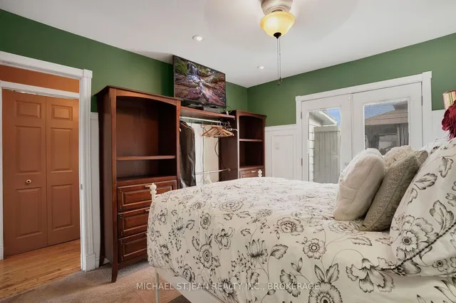 Additional image 17 of 296 Julian Ave