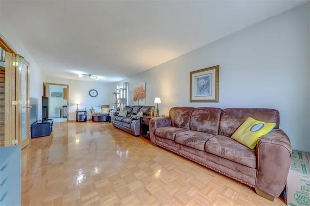 Additional image 8 of 31 VEGA Cres