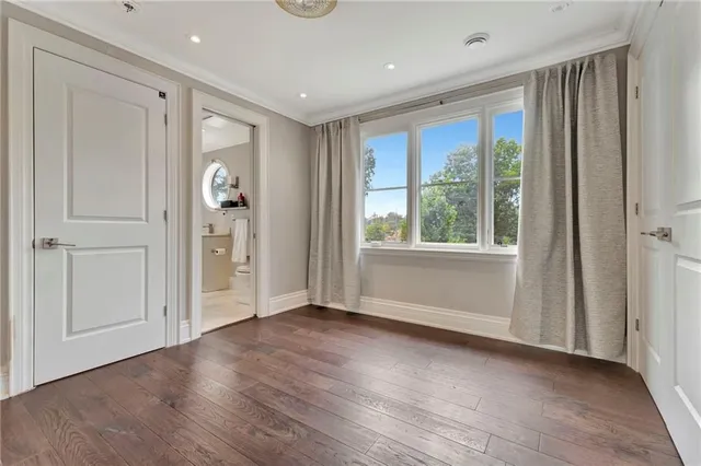 Additional image 27 of 18 ST ANNS Crt