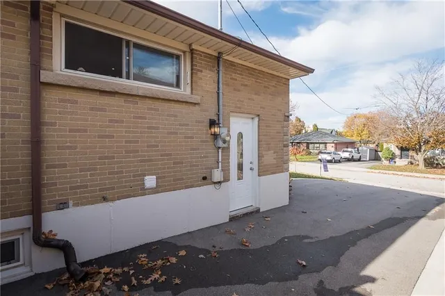 Additional image 4 of 33 Harold St