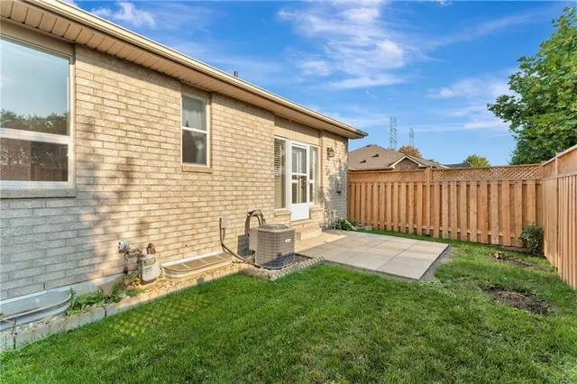 Additional image 42 of 14 NORTHERN BREEZE Blvd