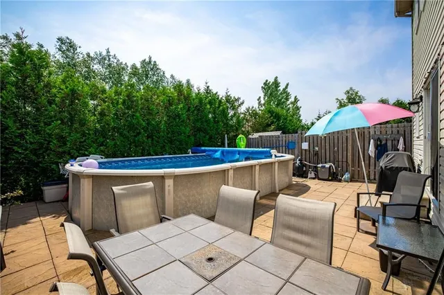 Additional image 34 of 93 BRADLEY Ave