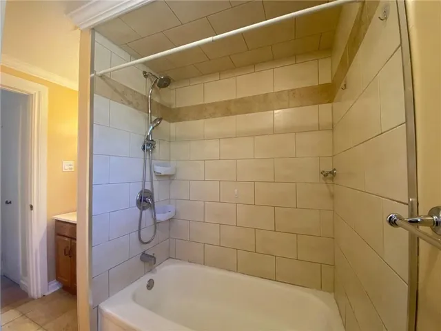 Additional image 11 of 19 HUNTSVILLE St Unit St