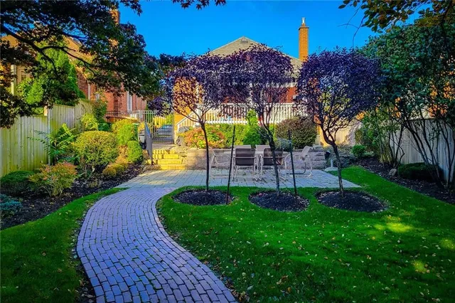 Additional image 48 of 133 CAMERON Ave