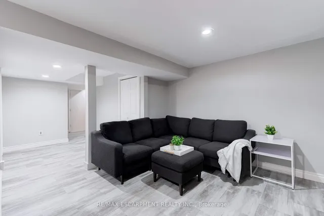 Additional image 30 of 386 Highland Rd Unit 31