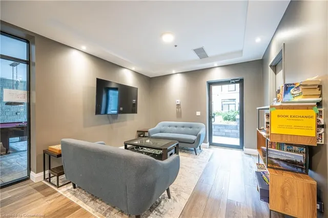 Additional image 30 of 1 Redfern Ave Unit 310