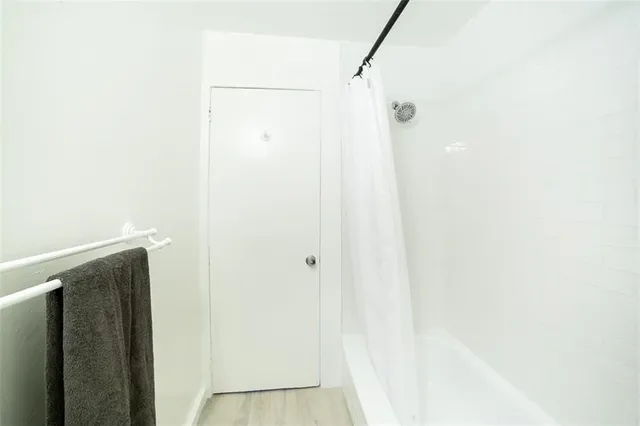 Additional image 16 of 82 Tolton Ave