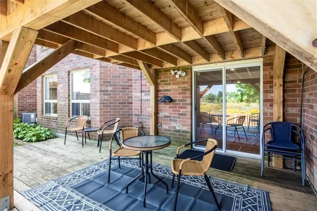 Additional image 39 of 102 NORTHERNBREEZE St