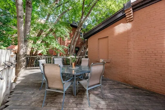 Additional image 17 of 130 MARKET St