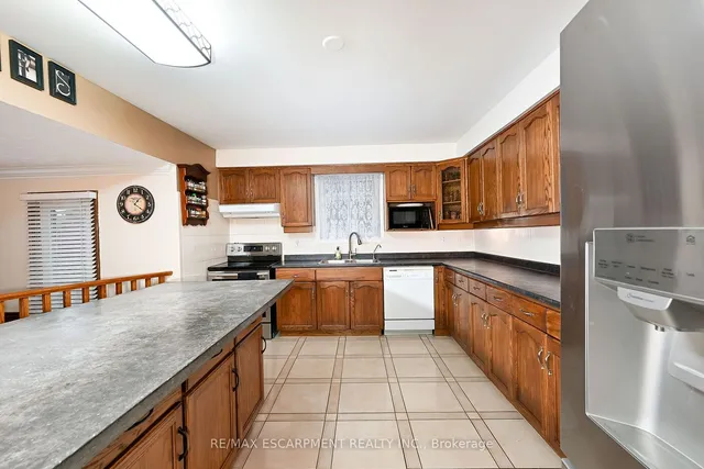 Additional image 4 of 7 Osgoode Crt