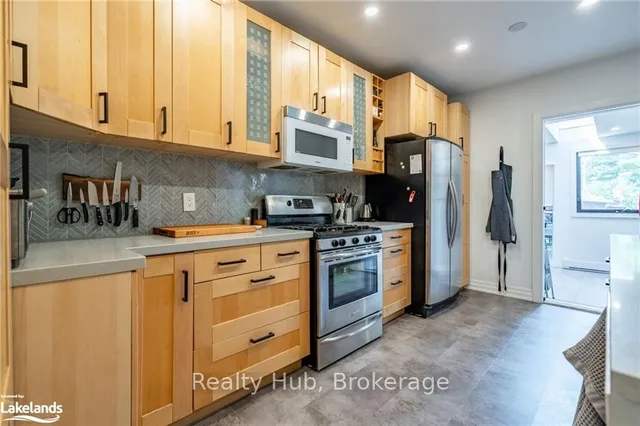 Additional image 12 of 182 HERKIMER St