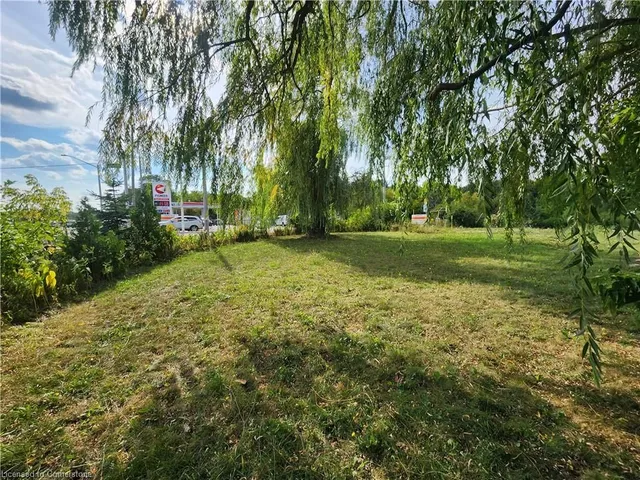 Additional image 11 of 559 Dundas St