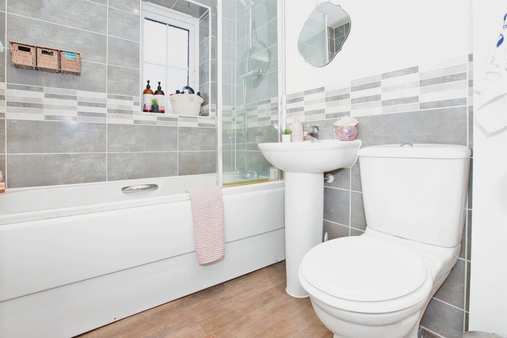 Additional image 11 of Harbin Close, Yeovil