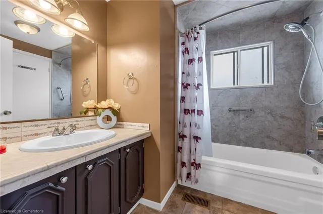 Additional image 16 of 62 Adis Ave