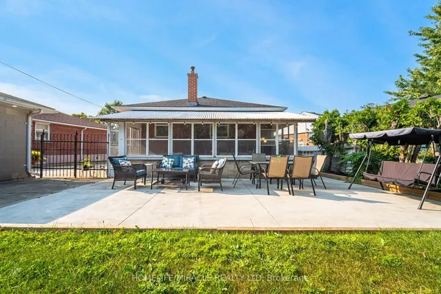 Additional image 37 of 79 CASTLEFIELD Dr