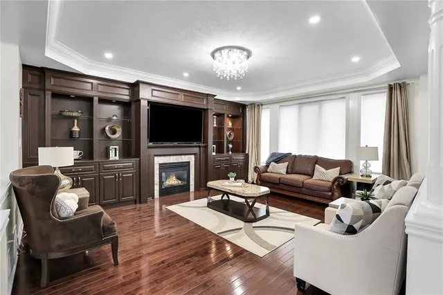 Additional image 8 of 183 CHAMBERS Dr