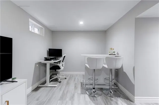 Additional image 29 of 386 HIGHLAND Rd Unit 31