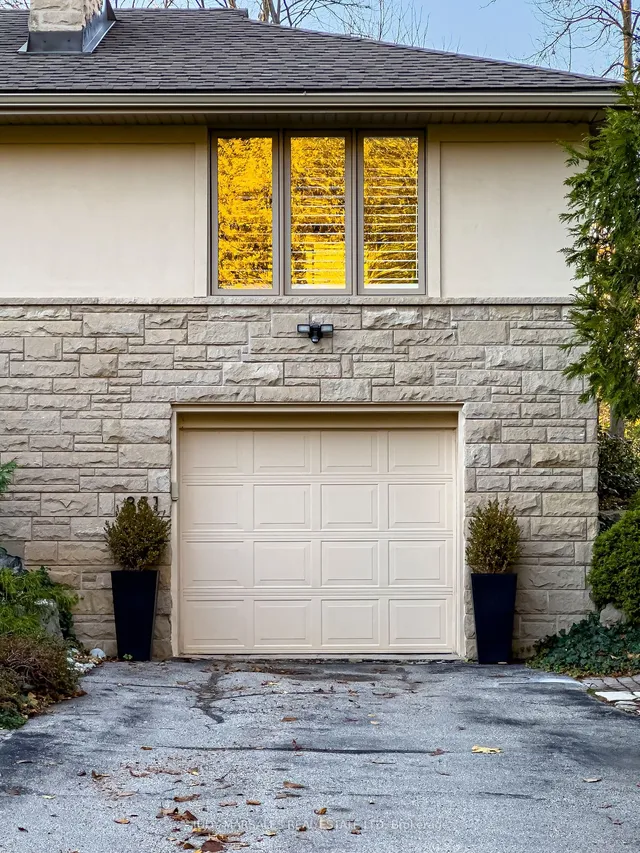 Additional image 2 of 851 Mewburn Rd