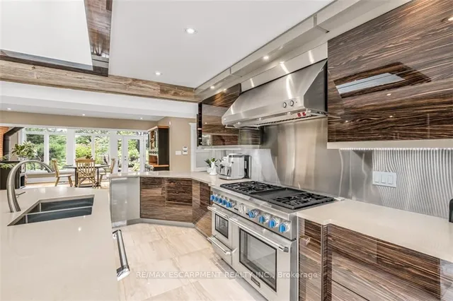 Additional image 7 of 1399 Safari Rd