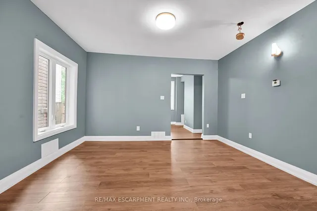 Additional image 12 of 33 Shaw St