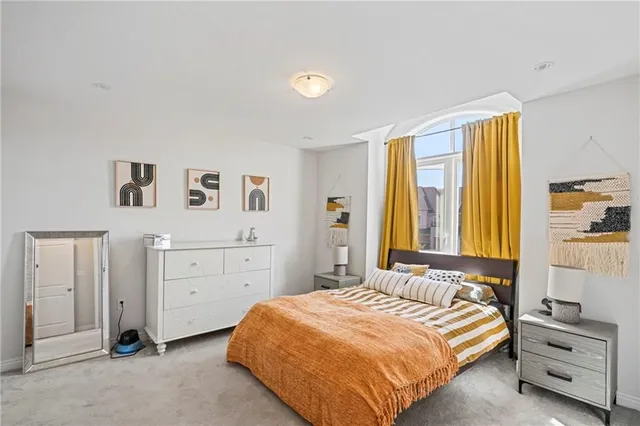 Additional image 18 of 57 PINOT Cres