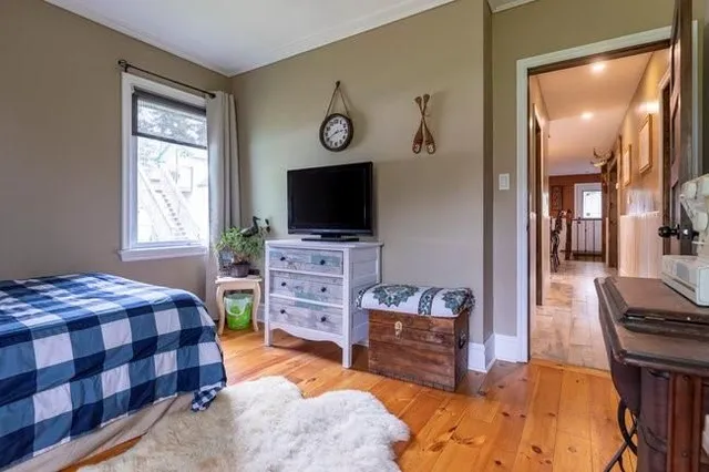 Additional image 30 of 3052 Guyatt Rd