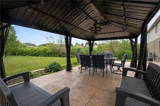 Additional image 40 of 575 STONEHENGE Dr