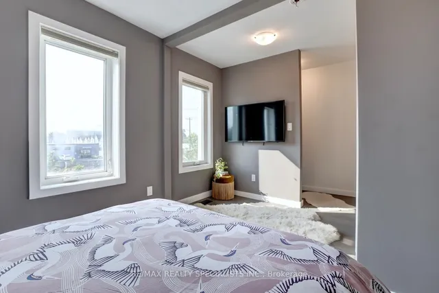 Additional image 26 of 94 Glendale Ave